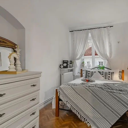 Valentina's Flat * Brașov