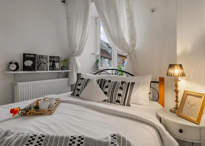 Valentina's Flat Апартаменти *